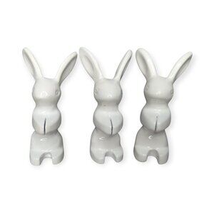Crate & Barrel White Ceramic Bunny Place Card Holder 102-640 Set of 3 NWT